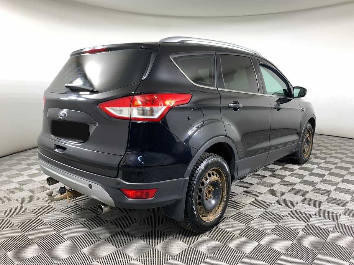 Ford Kuga с пробегом — 2015 год. Фото: #4