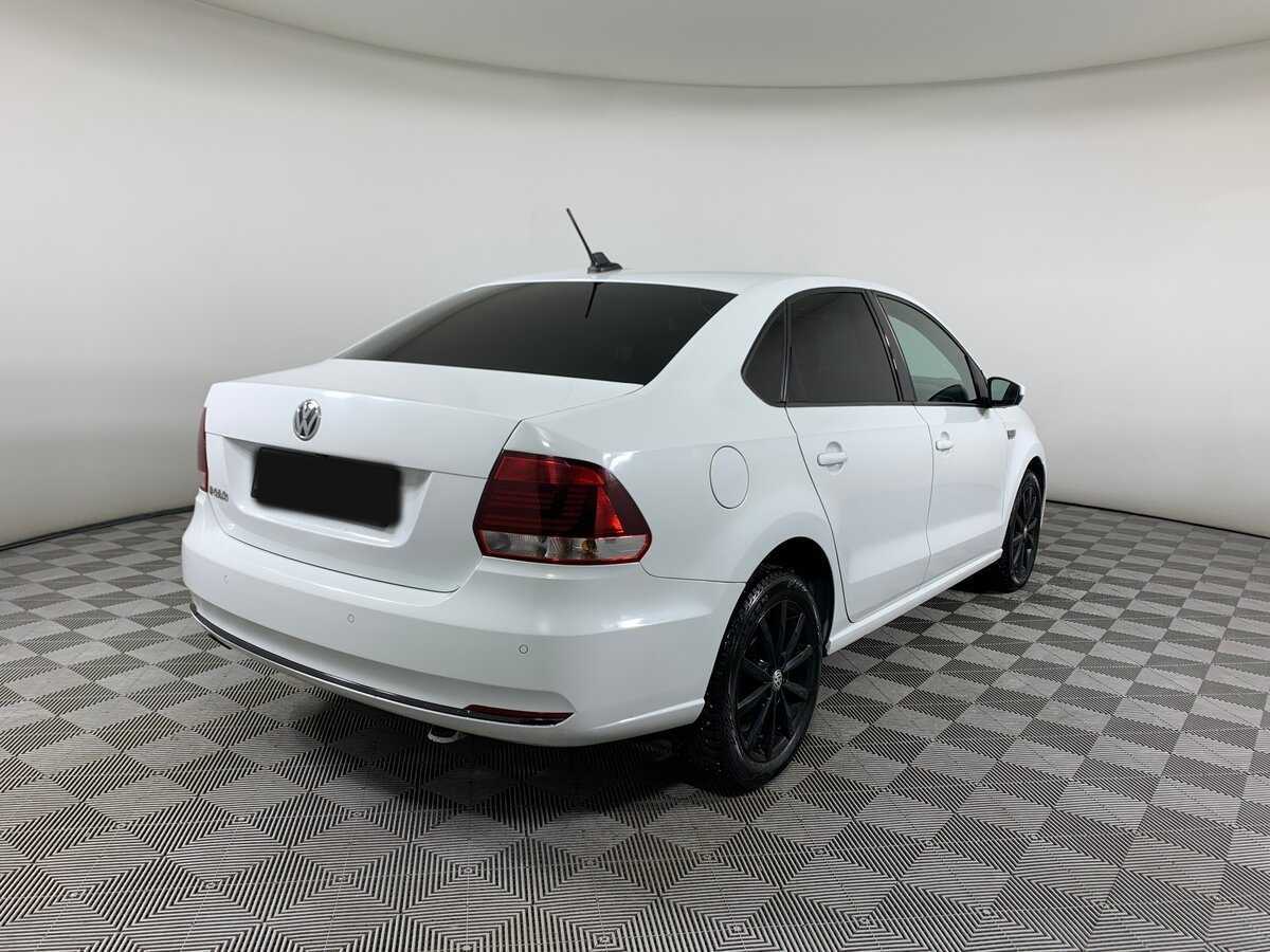 Volkswagen Polo с пробегом — 2018 год. Фото: #4