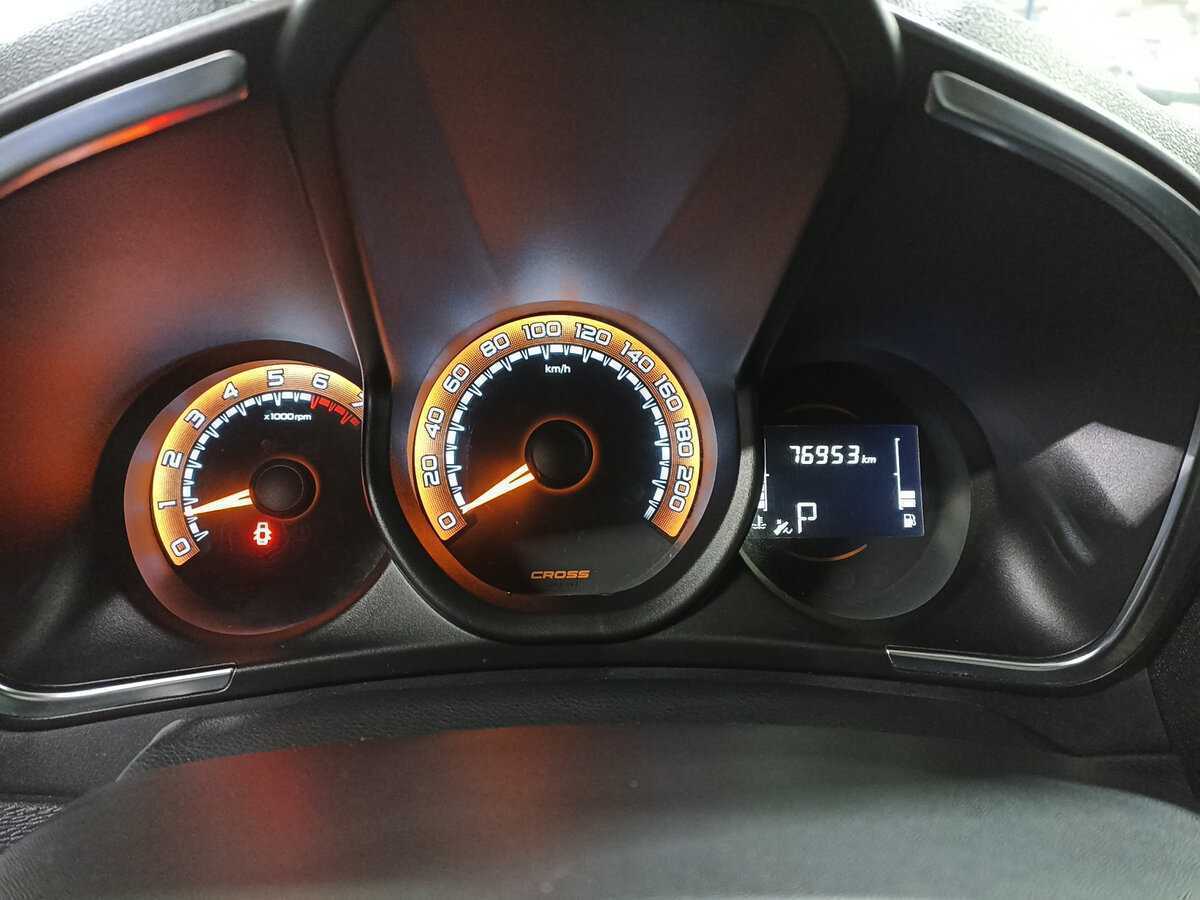 Lada (ВАЗ) XRAY с пробегом — 2019 год. Фото: #12