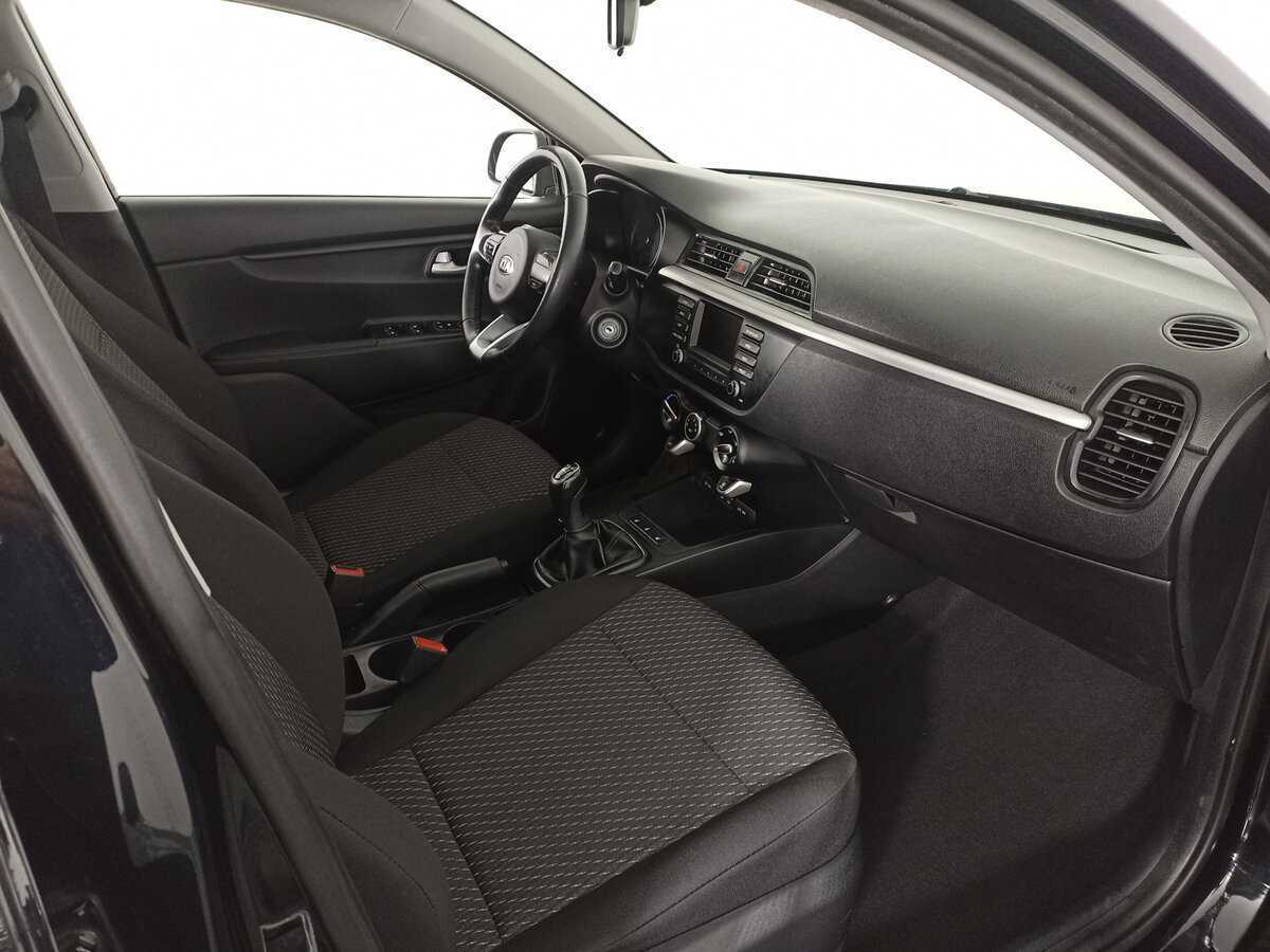 Kia Rio с пробегом — 2018 год. Фото: #8