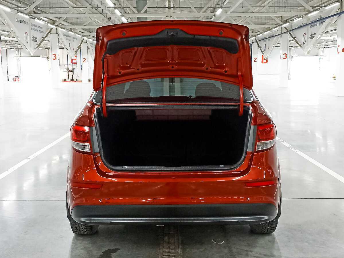 Kia Rio с пробегом — 2015 год. Фото: #9