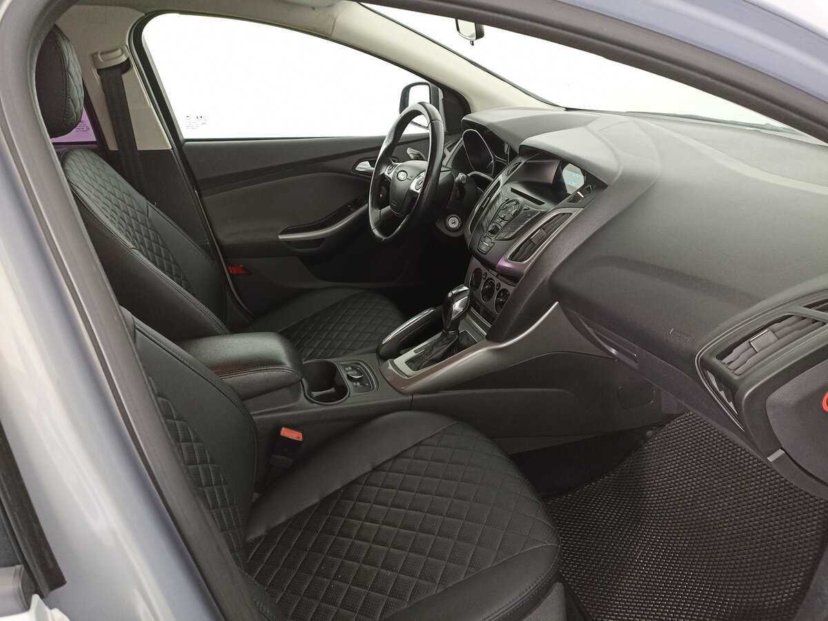 Ford Focus с пробегом — 2013 год. Фото: #9