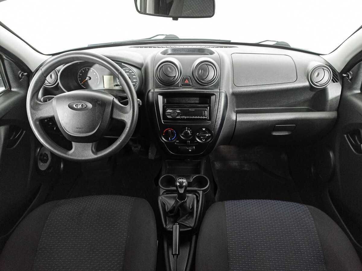 Lada (ВАЗ) Granta с пробегом — 2014 год. Фото: #13