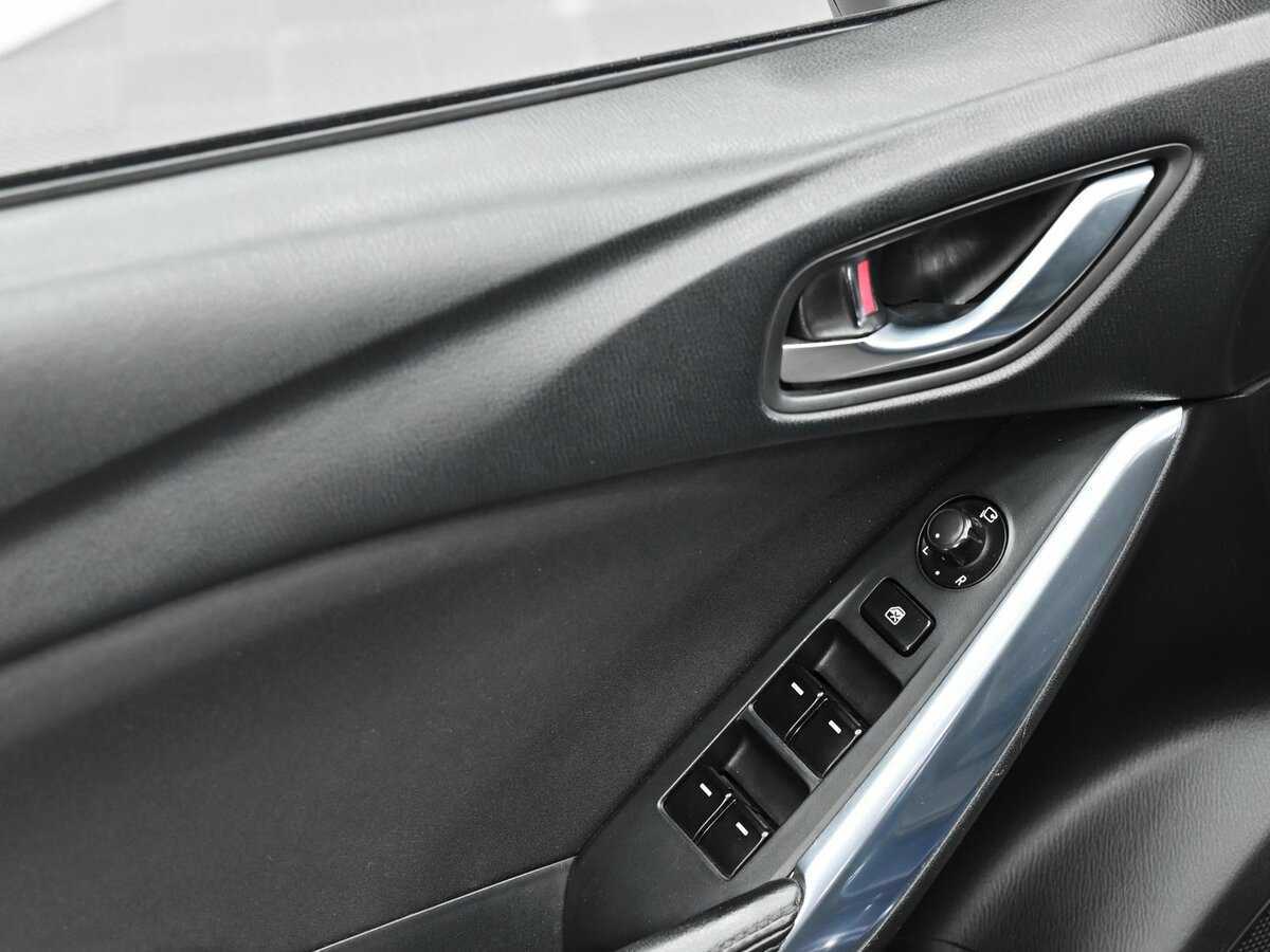 Mazda 6 с пробегом — 2012 год. Фото: #7