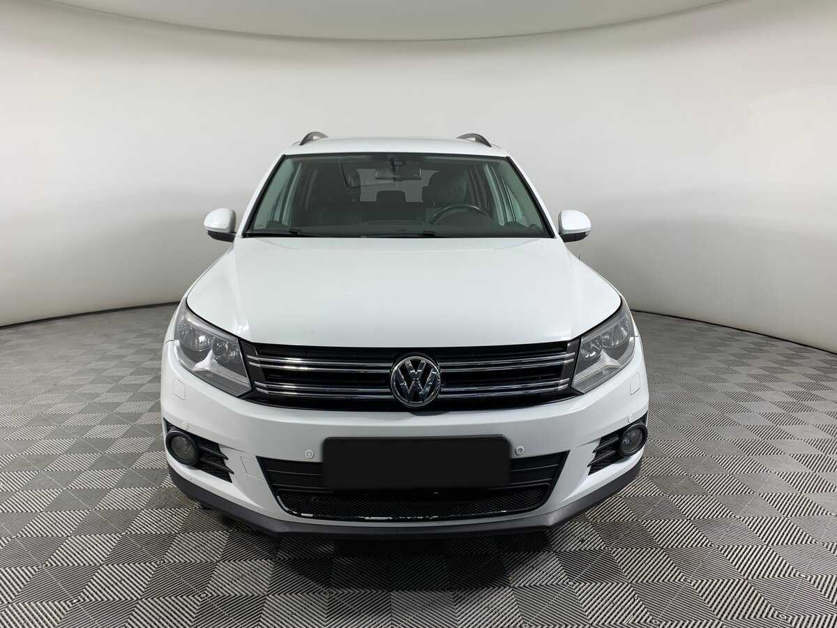 Volkswagen Tiguan с пробегом — 2015 год. Фото: #1