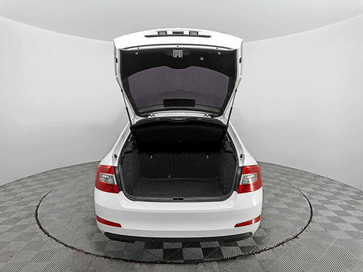 Skoda Octavia с пробегом — 2014 год. Фото: #9