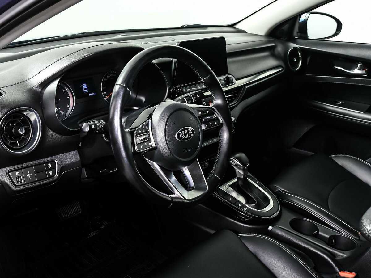 Kia Cerato с пробегом — 2018 год. Фото: #10