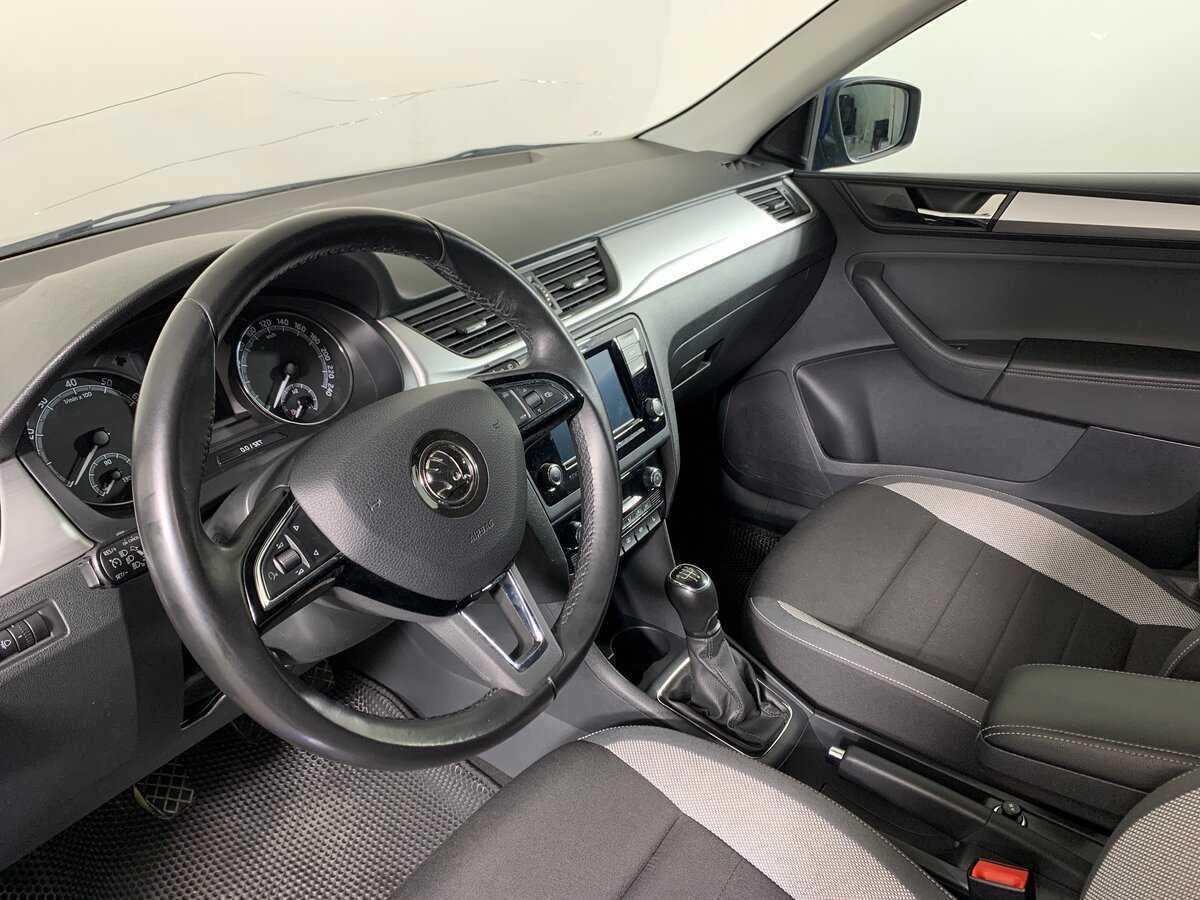 Skoda Rapid с пробегом — 2019 год. Фото: #11
