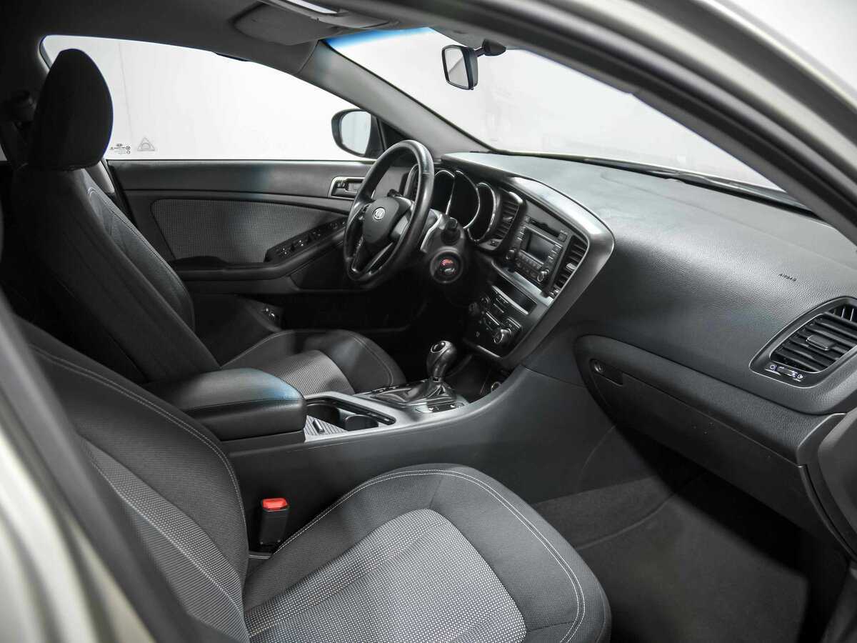 Kia Optima с пробегом — 2012 год. Фото: #12