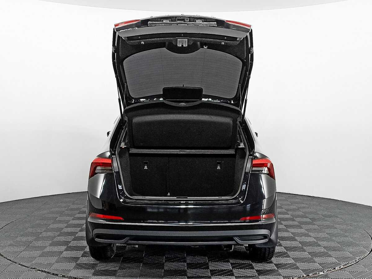Skoda Rapid с пробегом — 2021 год. Фото: #7
