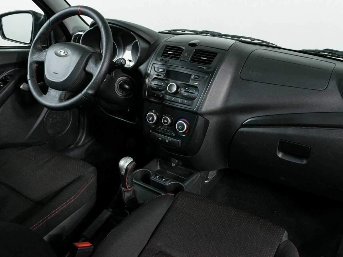 Lada (ВАЗ) Granta с пробегом — 2018 год. Фото: #6