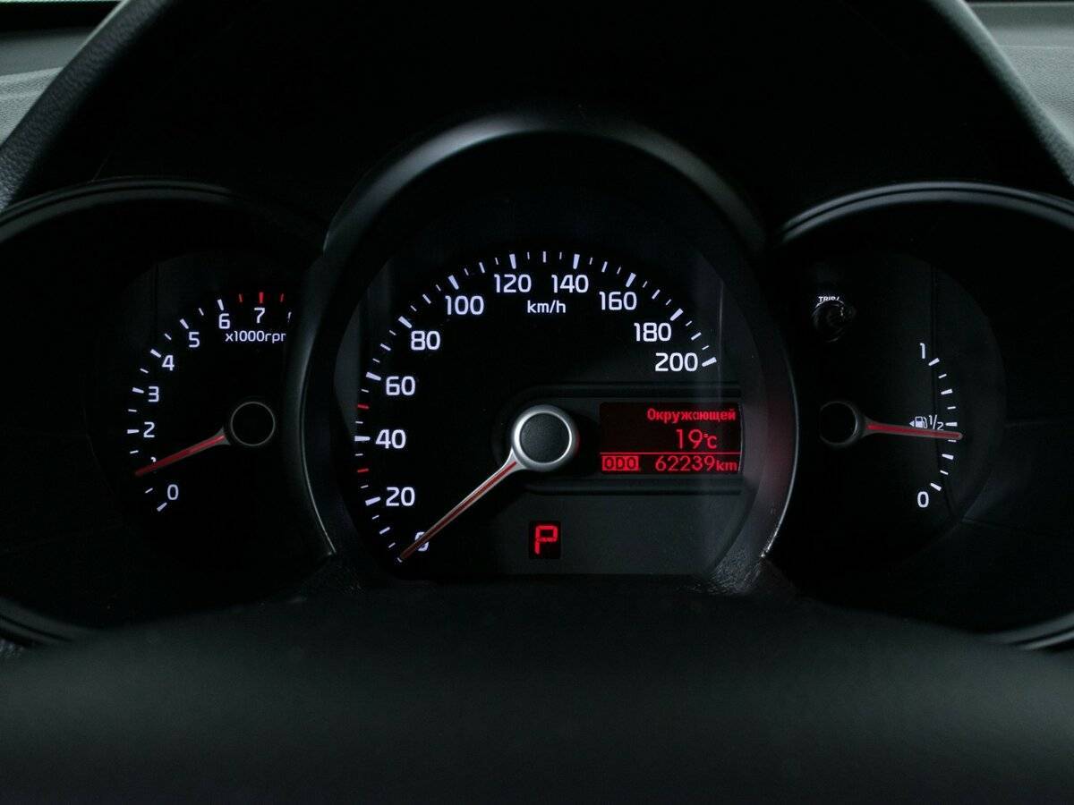 Kia Picanto с пробегом — 2012 год. Фото: #10