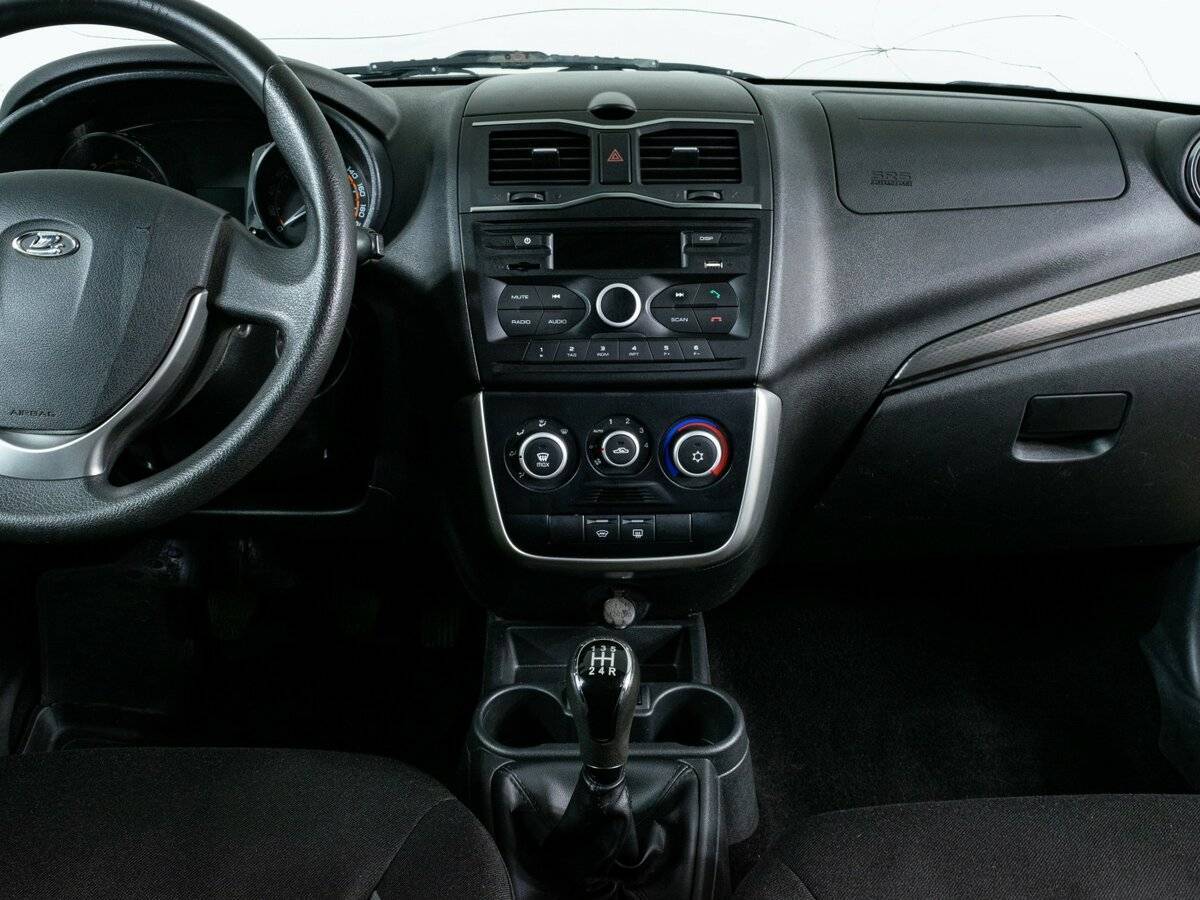 Lada (ВАЗ) Granta с пробегом — 2018 год. Фото: #7