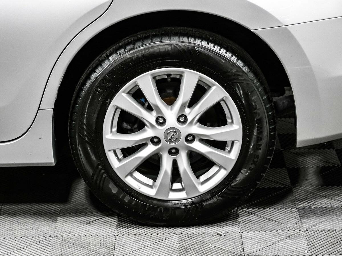 Nissan Teana с пробегом — 2015 год. Фото: #13