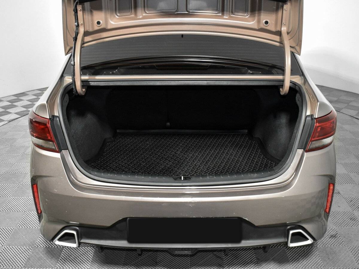 Kia Rio с пробегом — 2020 год. Фото: #18