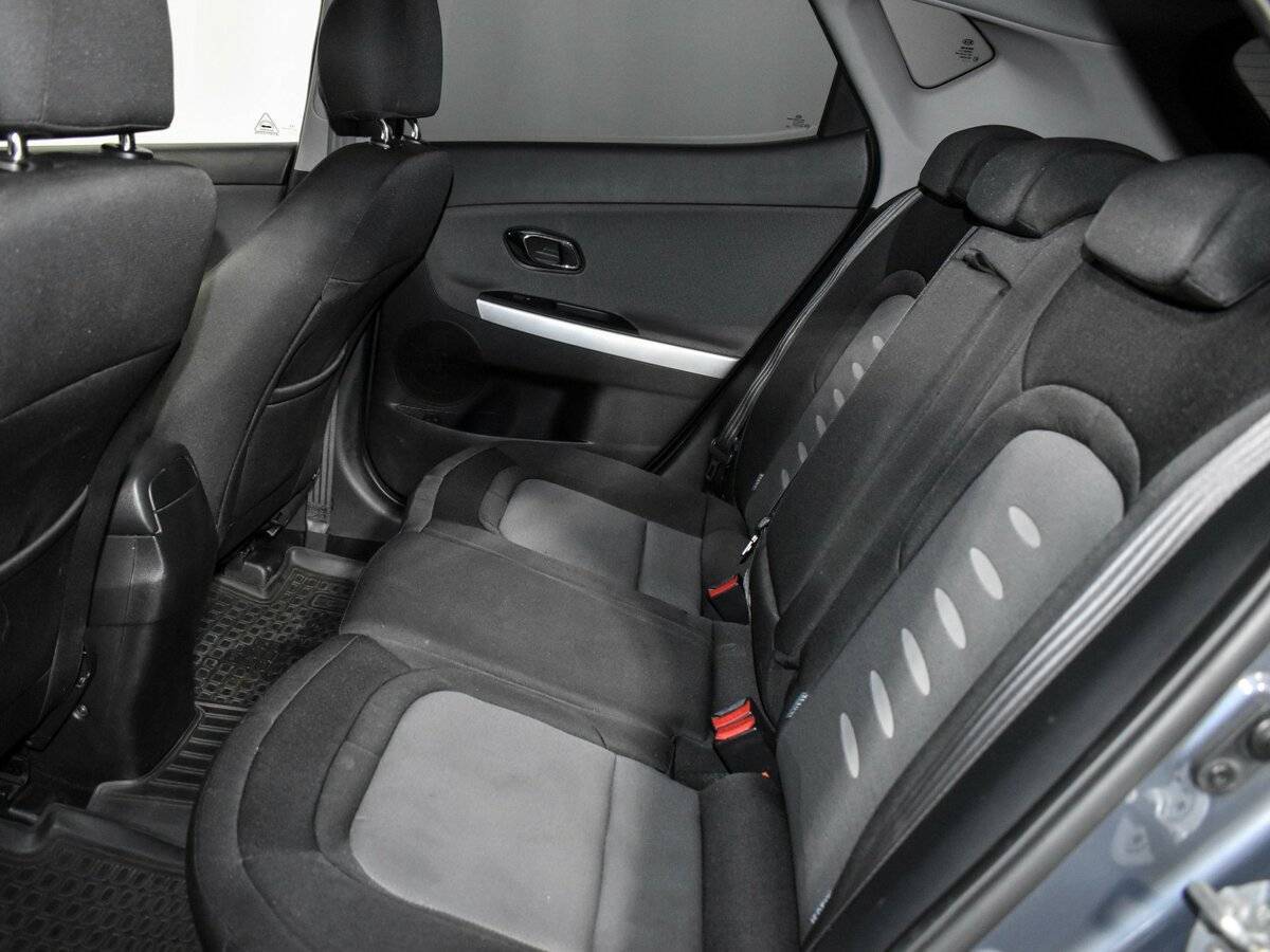 Kia Ceed с пробегом — 2014 год. Фото: #9