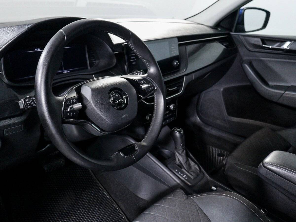 Skoda Rapid с пробегом — 2021 год. Фото: #13