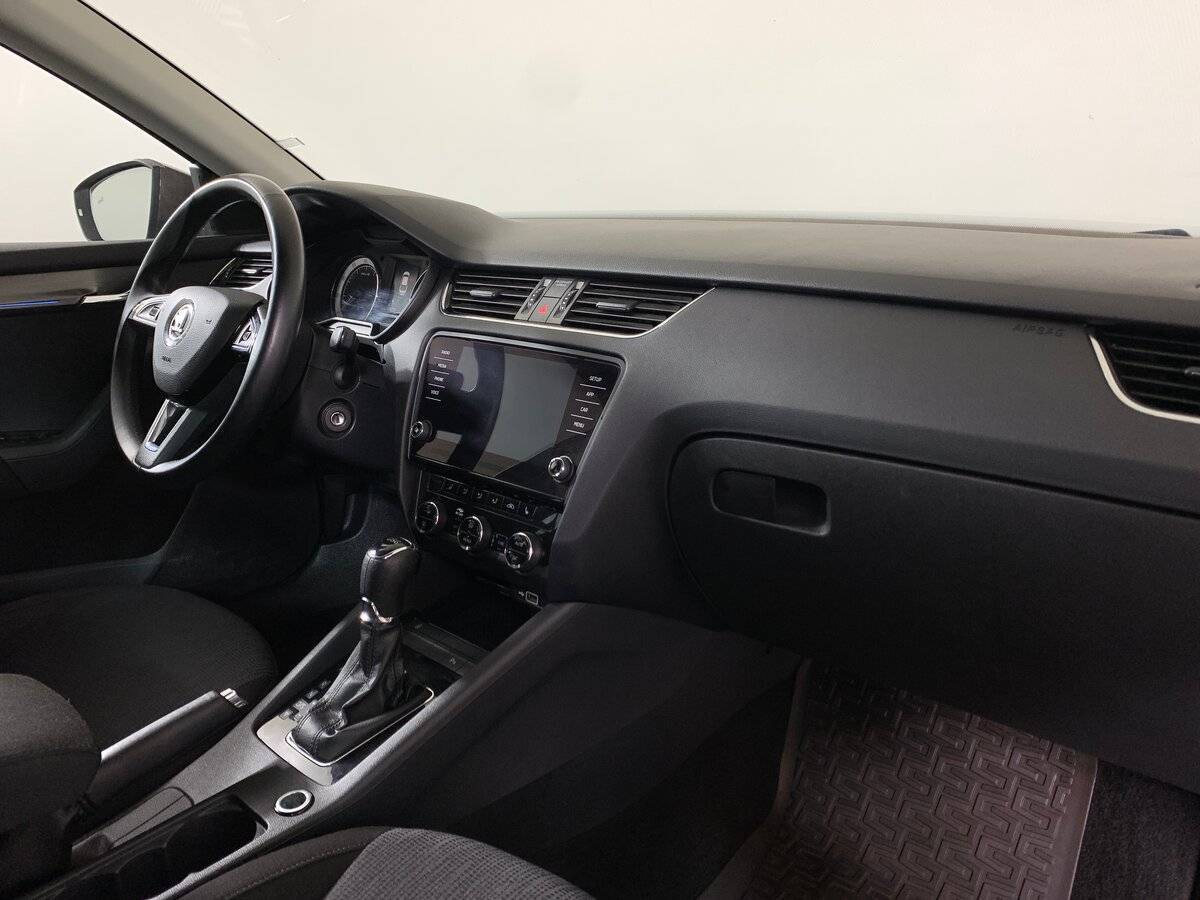 Skoda Octavia с пробегом — 2018 год. Фото: #12