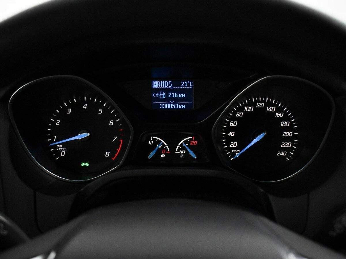 Ford Focus с пробегом — 2013 год. Фото: #18