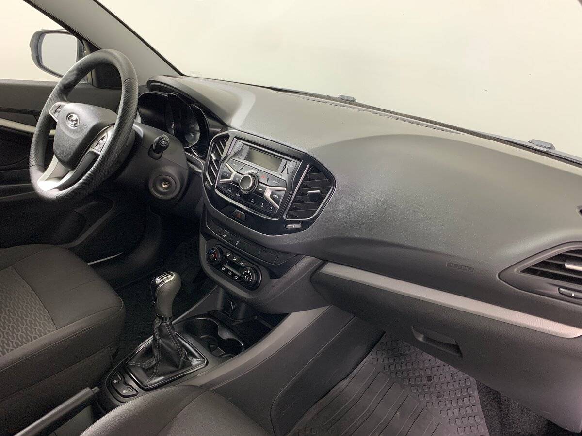 Lada (ВАЗ) Vesta с пробегом — 2021 год. Фото: #12