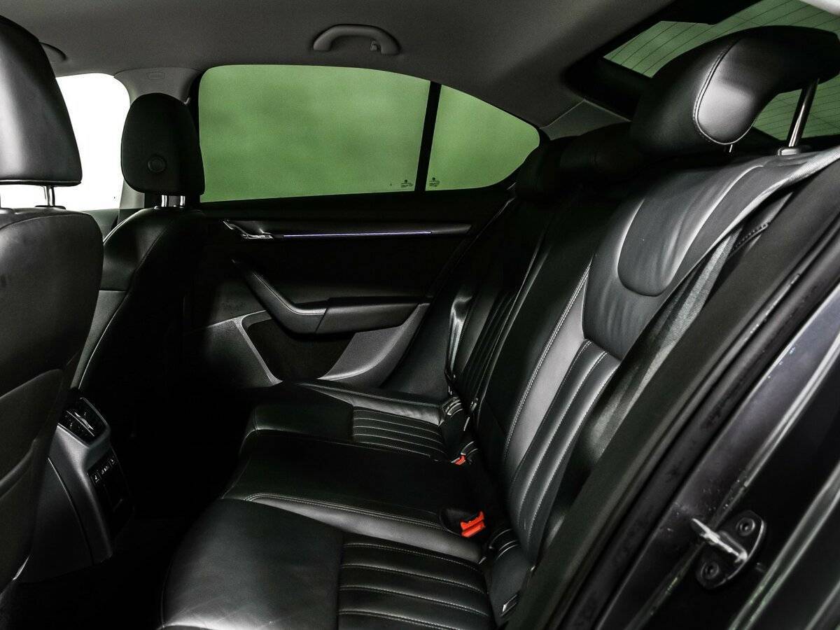 Skoda Octavia с пробегом — 2017 год. Фото: #11