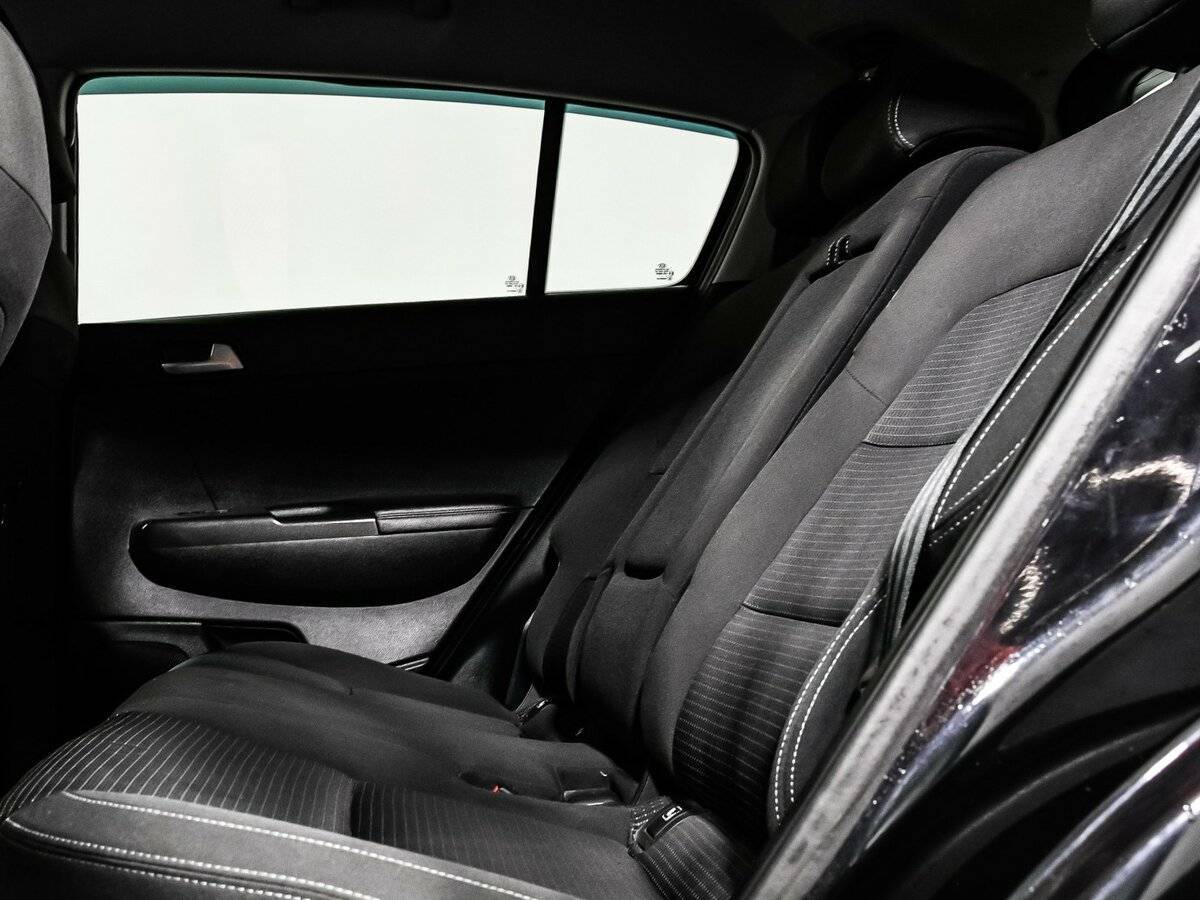 Kia Sportage с пробегом — 2016 год. Фото: #12