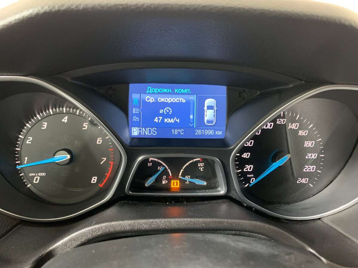 Ford Focus с пробегом — 2012 год. Фото: #12