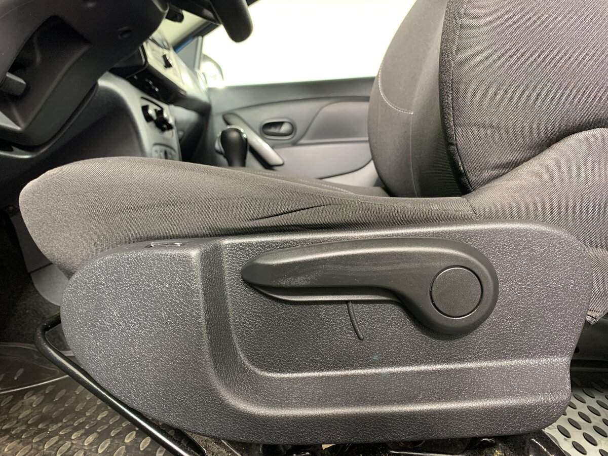 Renault Logan с пробегом — 2019 год. Фото: #15