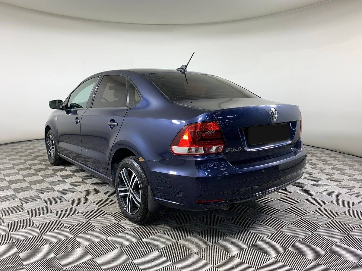 Volkswagen Polo с пробегом — 2017 год. Фото: #6