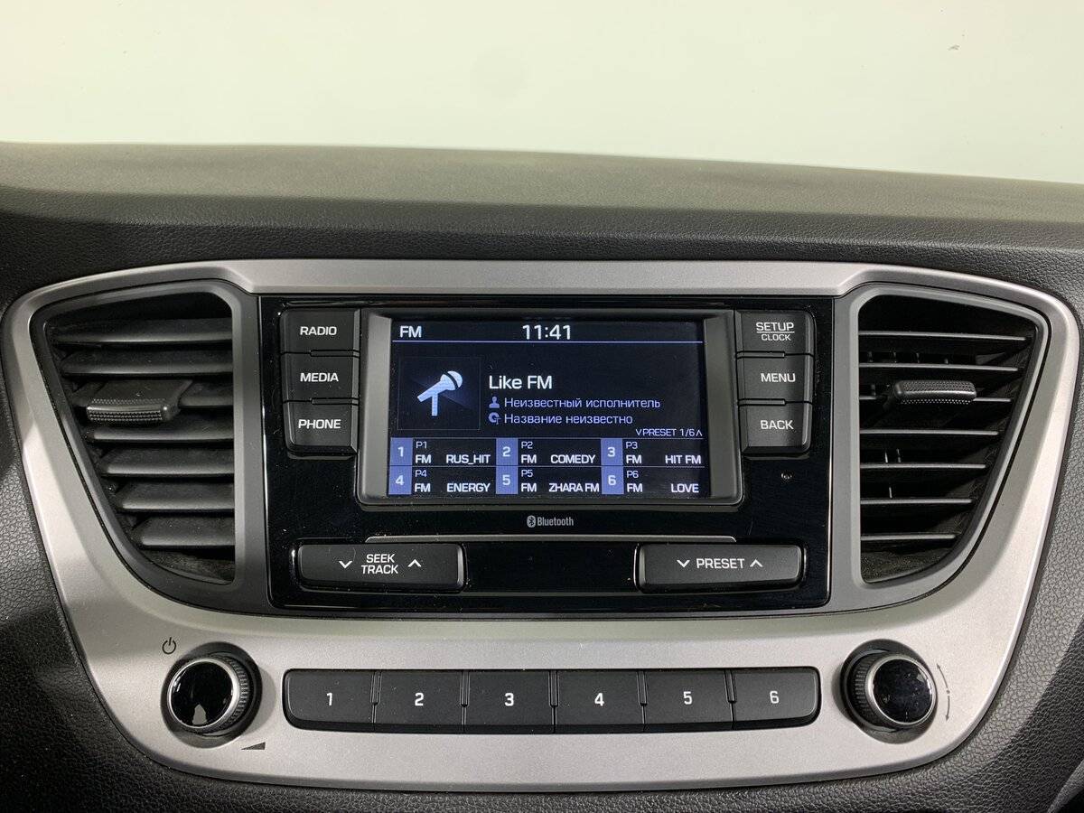 Hyundai Solaris с пробегом — 2017 год. Фото: #14