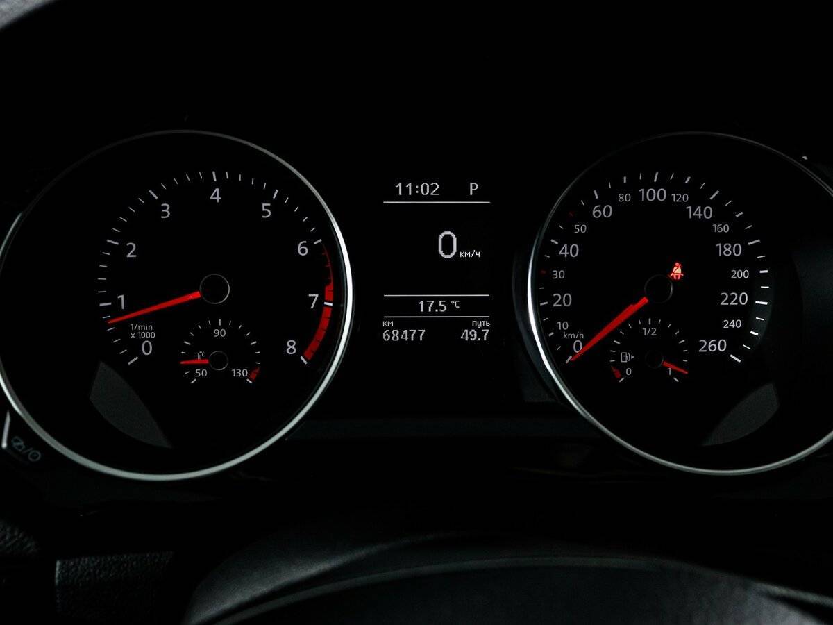 Volkswagen Jetta с пробегом — 2017 год. Фото: #10