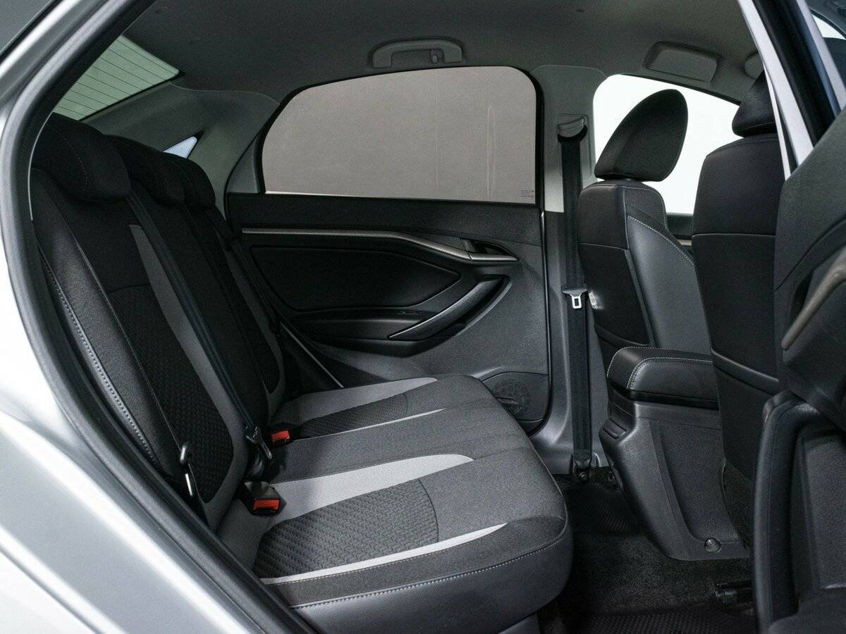 Lada (ВАЗ) Vesta с пробегом — 2021 год. Фото: #9