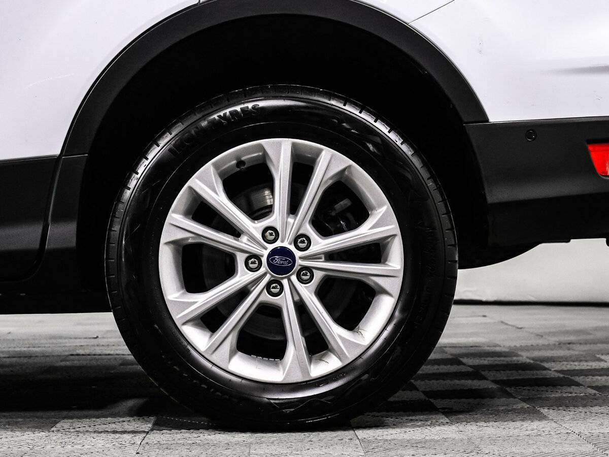 Ford Kuga с пробегом — 2017 год. Фото: #14