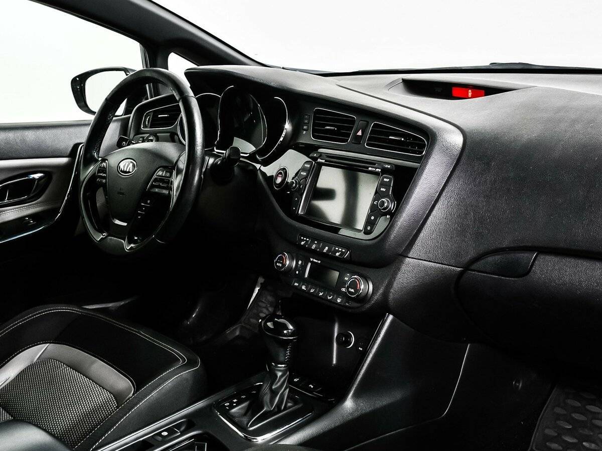 Kia Ceed с пробегом — 2014 год. Фото: #8