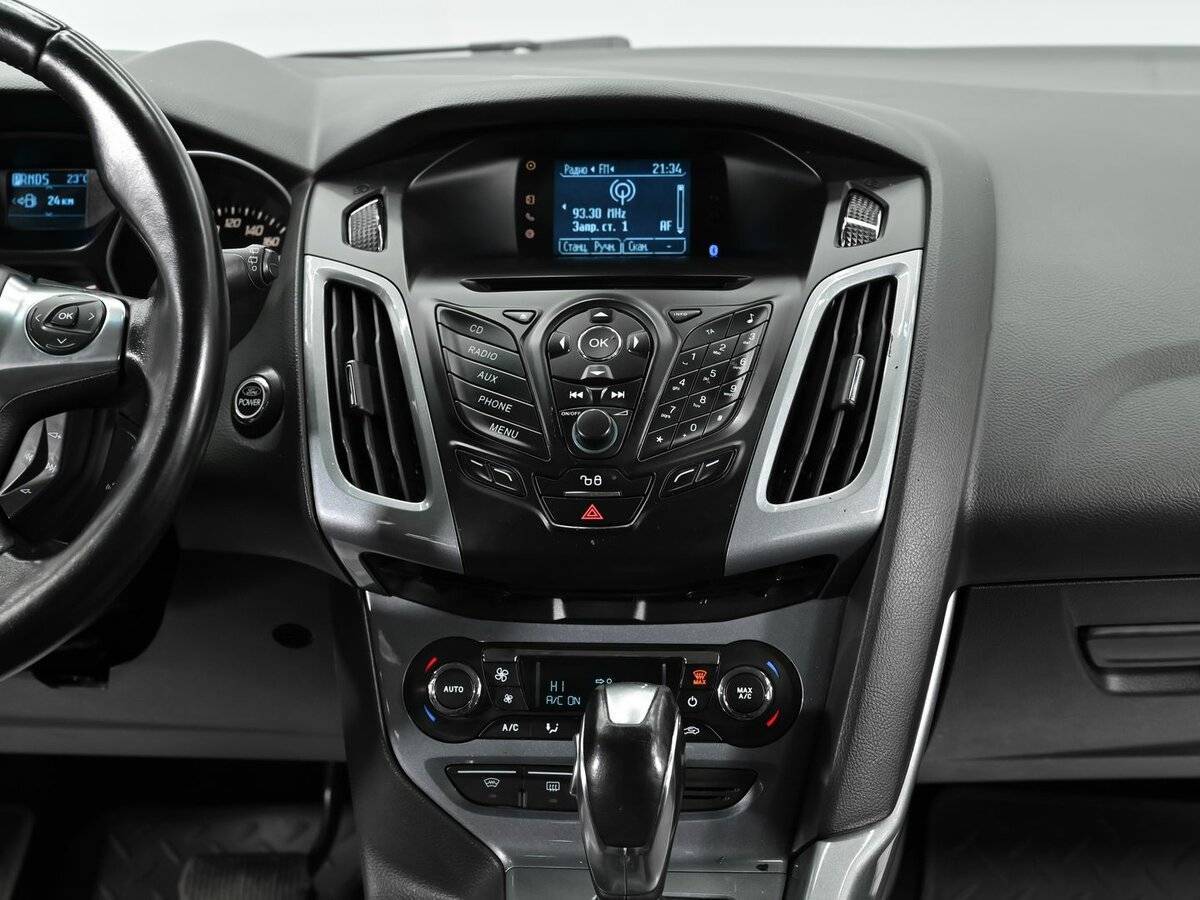 Ford Focus с пробегом — 2012 год. Фото: #8