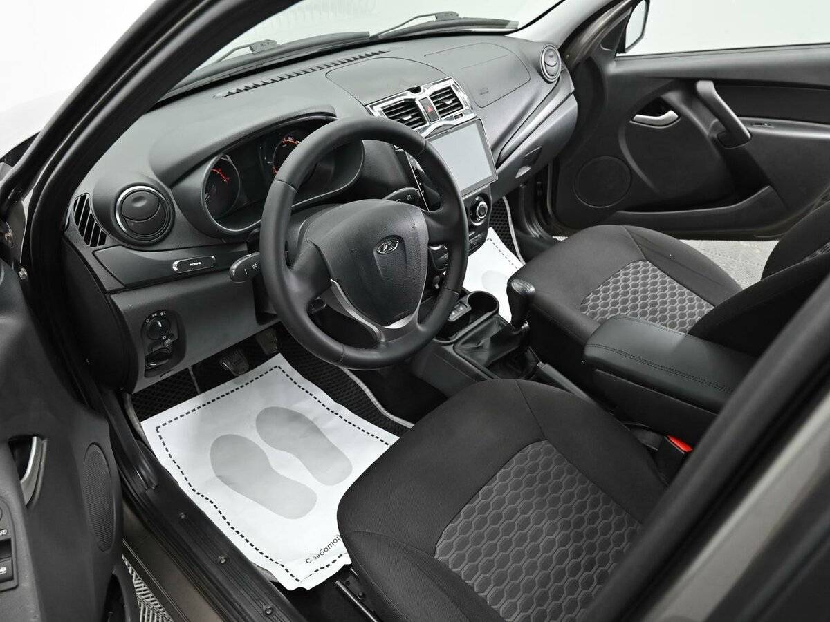 Lada (ВАЗ) Granta с пробегом — 2019 год. Фото: #7