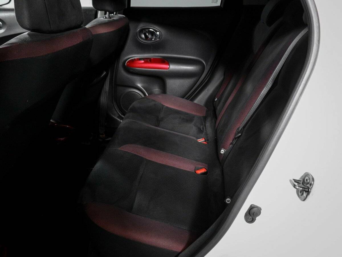 Nissan Juke с пробегом — 2012 год. Фото: #9