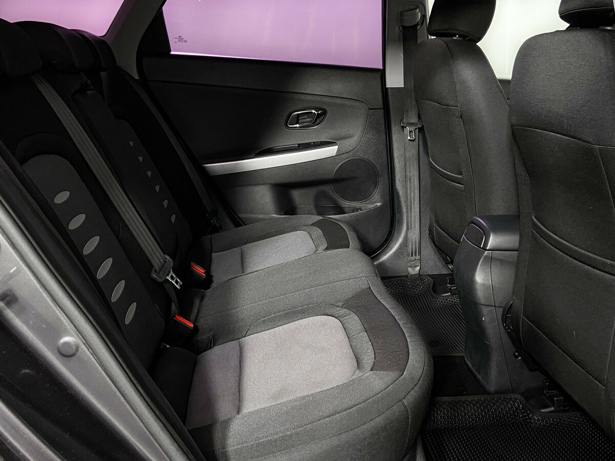 Kia Ceed с пробегом — 2013 год. Фото: #9