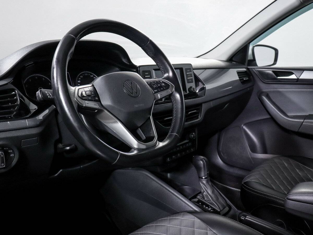 Volkswagen Polo с пробегом — 2021 год. Фото: #11