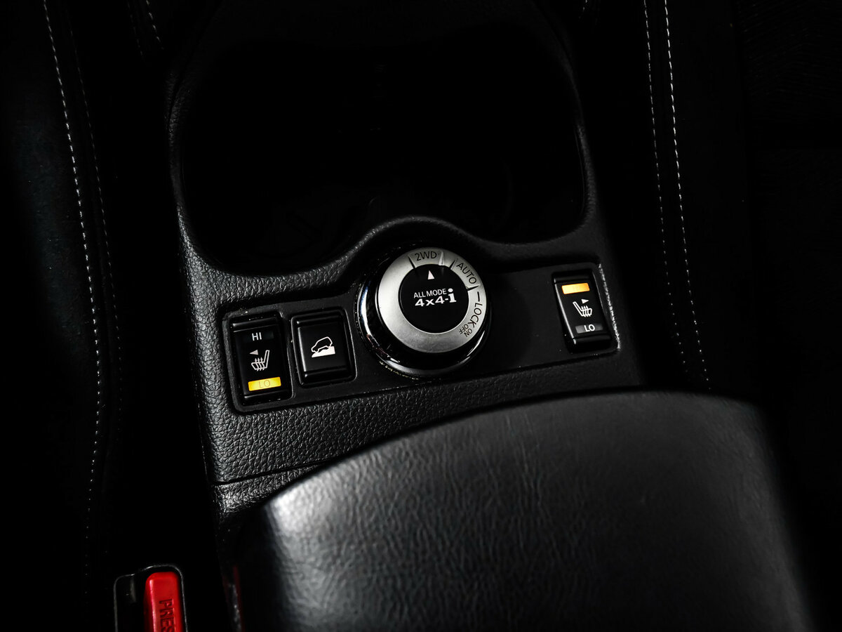 Nissan X-Trail с пробегом — 2015 год. Фото: #12