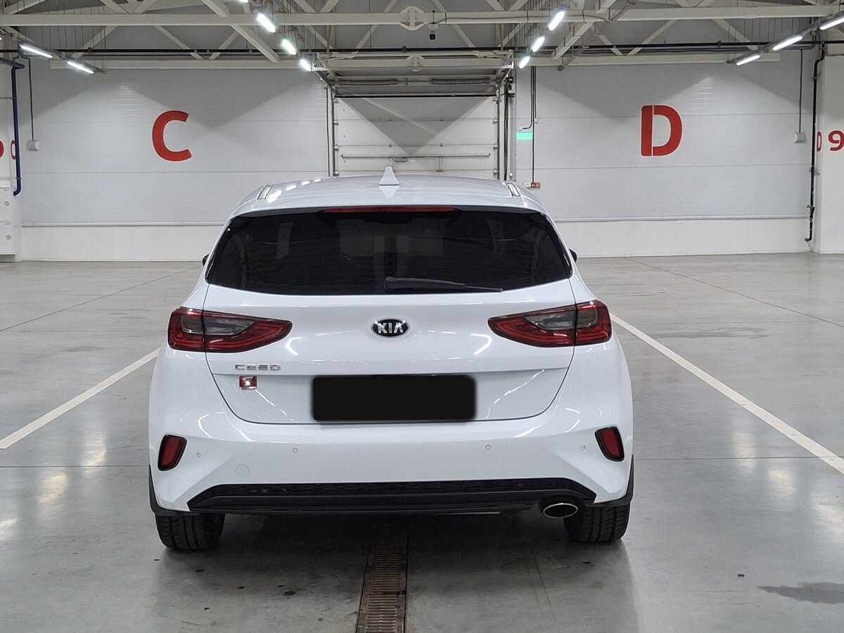 Kia Ceed с пробегом — 2019 год. Фото: #5