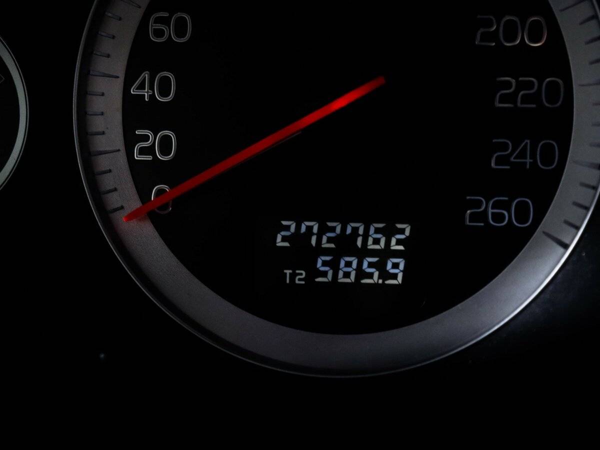 Volvo XC90 с пробегом — 2012 год. Фото: #10