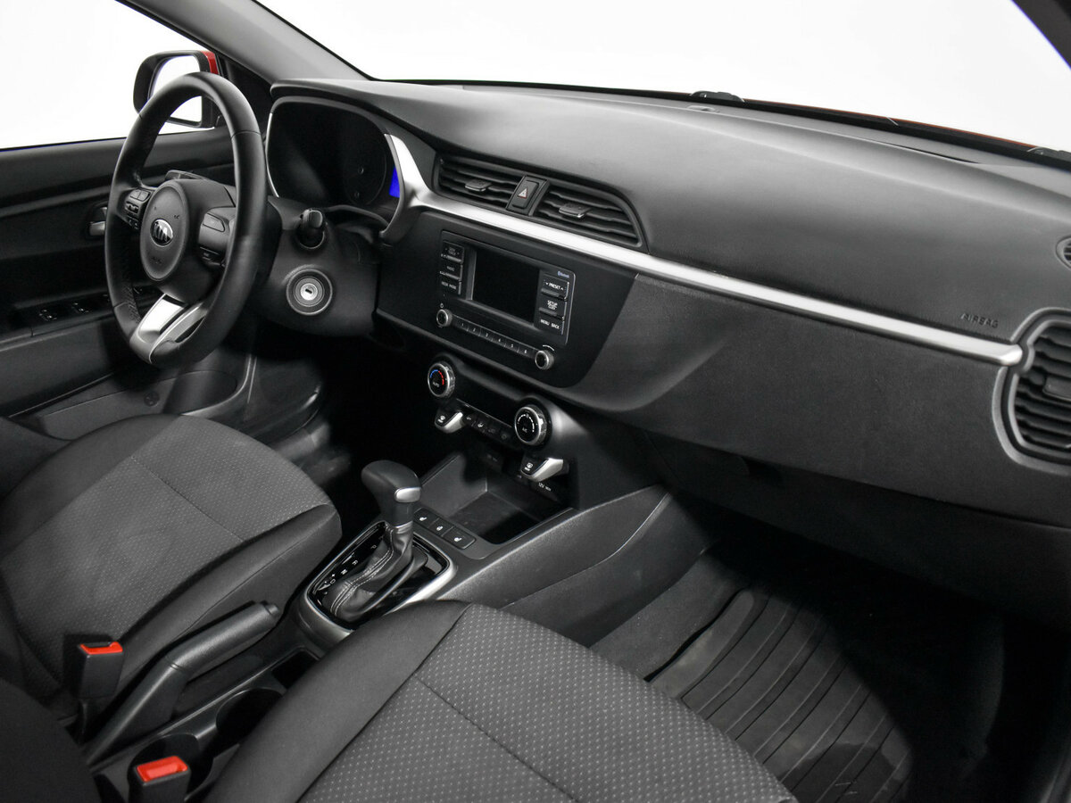 Kia Rio с пробегом — 2021 год. Фото: #11