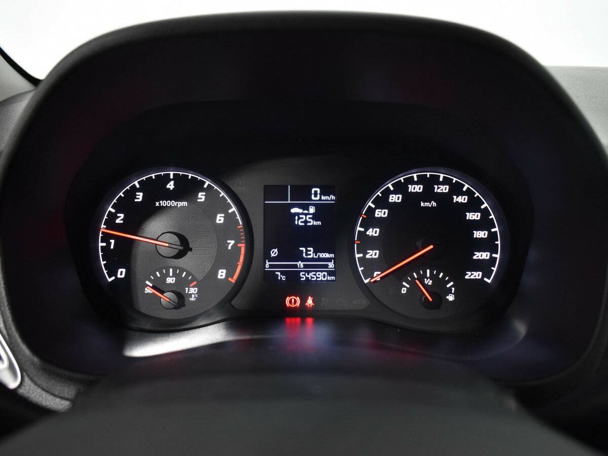 Hyundai Solaris с пробегом — 2021 год. Фото: #12