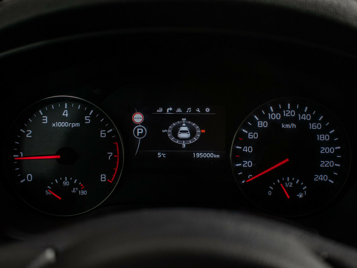 Kia Sportage с пробегом — 2016 год. Фото: #11