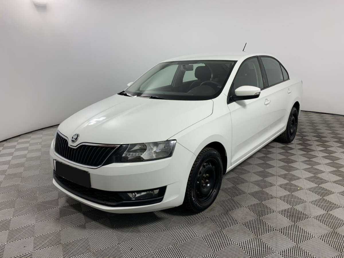 Skoda Rapid с пробегом — 2019 год. Фото: #0